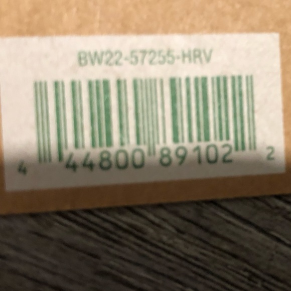 NWT Bee & Willow Green Magnolia Leaf Wreath - Picture 6 of 6